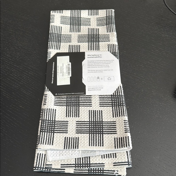 Geometry Kitchen Tea Towel Black and White - Picture 2 of 4